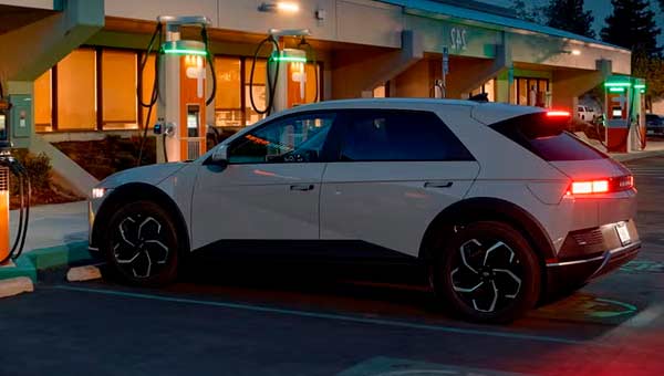 ChargePoint представляет устойчивые к повреждениям кабели для зарядки электромобилей